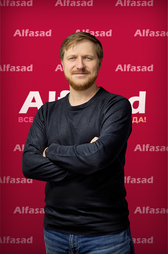 Евгений Гребень